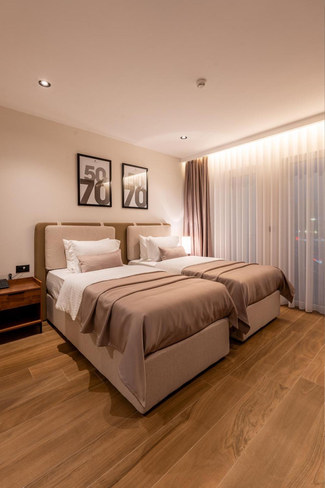 Ruby Hotel Prishtina Pristina Esterno foto